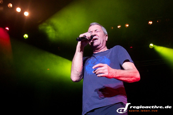 konzert vor sechstausend fans - Fotos: Deep Purple live in der o2 World Hamburg 