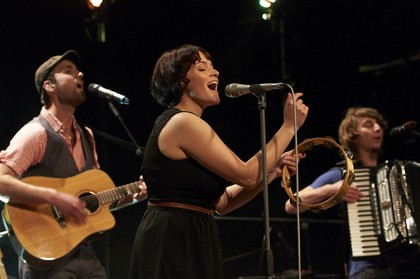 kategorie "acoustic pop" - marie & the redCat und Franz White gewinnen den "Jugend kulturell"-Förderpreis 2012 